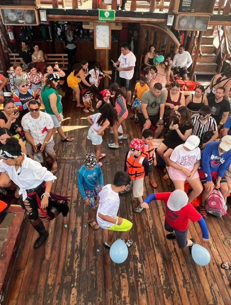 vallarta-touring-barco-pirata-tierra-de-piratas